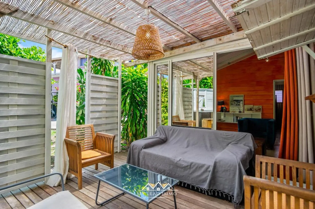 Residence Fond Boucher Case-Pilote 0*,  Martinique